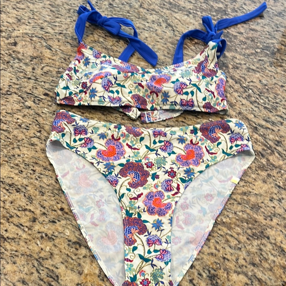 Summersalt Floral Bikini 6/small top